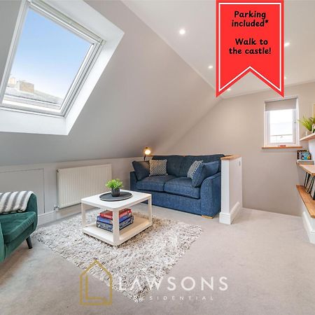 شقة Loft Living By Lawsons With Parking ويندسور المظهر الخارجي الصورة